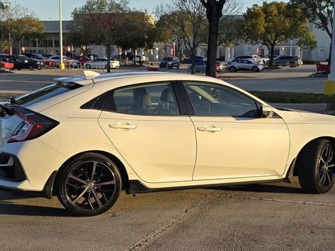 Used 2021 Honda Civic Sport Touring image 3