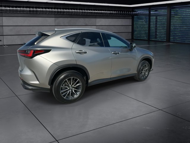 Certified 2023 Lexus NX 250 FWD w/ Towing Package (2000 Lbs) image 8