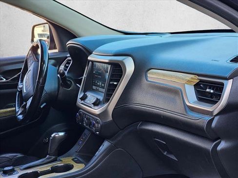 Used 2018 GMC Acadia Denali w/ Technology Package AWD/4WD image 19