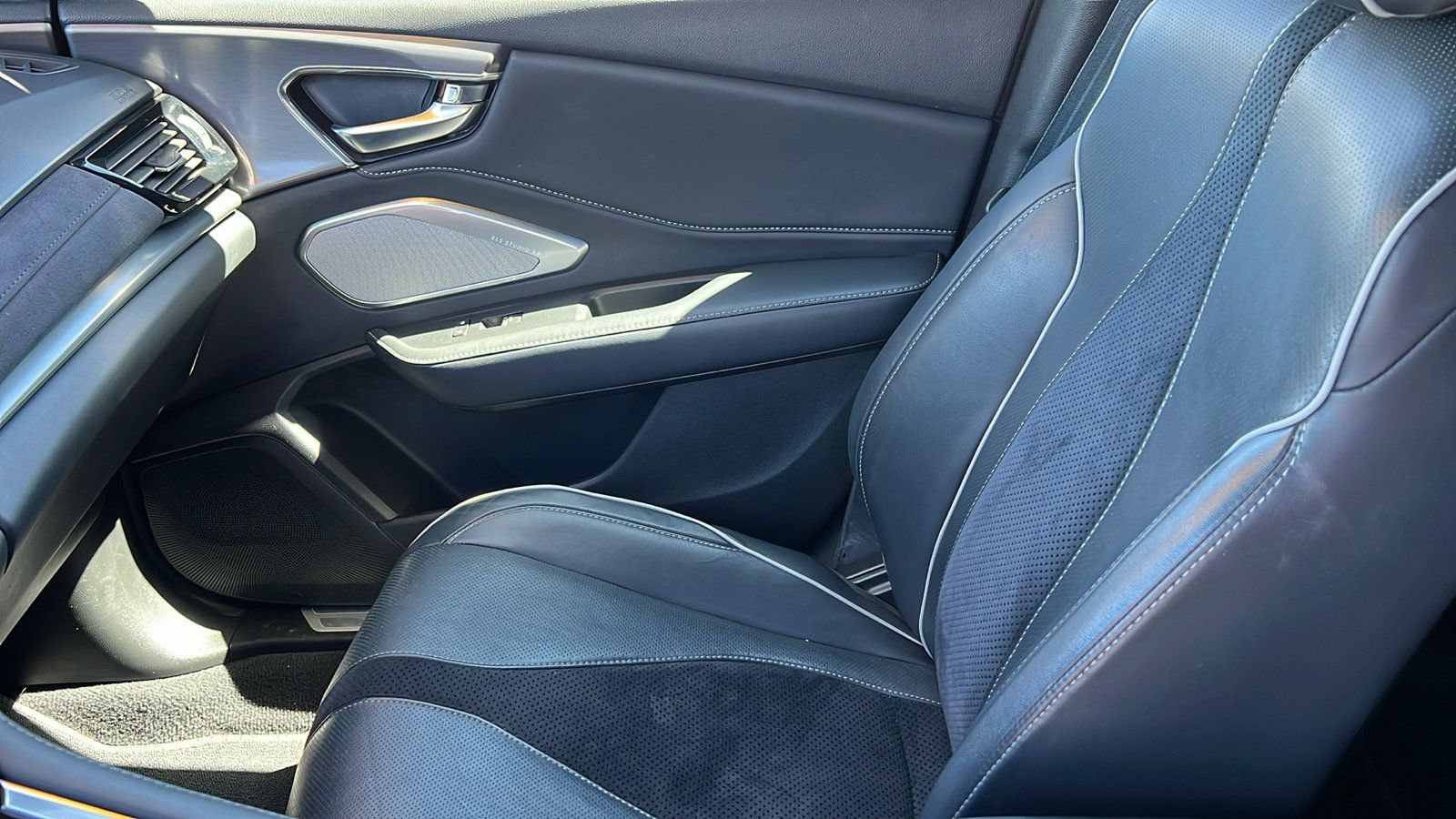 Used 2020 Acura RDX A-Spec w/ Technology Package AWD/4WD image 20