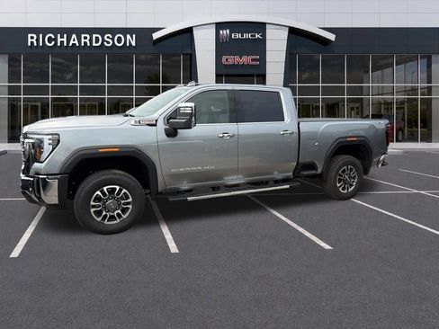 Used 2024 GMC Sierra 2500 SLT w/ SLT Premium Package AWD/4WD image 16