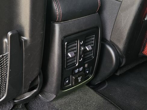 Used 2021 Dodge Durango R/T w/ Blacktop Package image 33