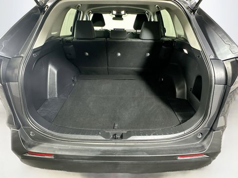 Used 2023 Toyota RAV4 LE FWD image 29