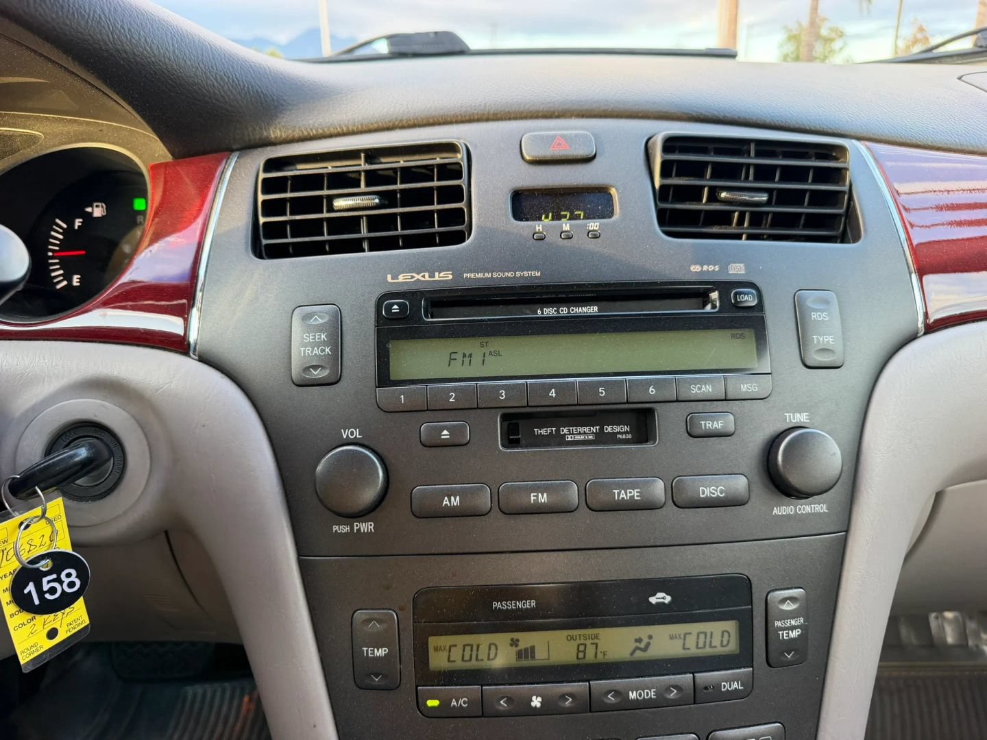 Used 2003 Lexus ES 330 w/ Premium Pkg FWD image 25