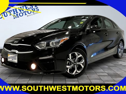 Used 2021 Kia Forte LXS image 1