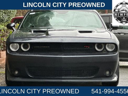 Used 2018 Dodge Challenger R/T Scat Pack w/ Leather Interior Group image 8