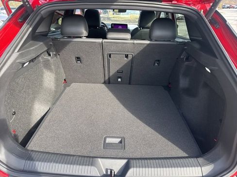 Used 2024 Volkswagen ID.4 S image 36