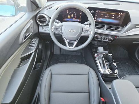 New 2026 Chevrolet Trax ACTIV w/ Sunroof Package image 8