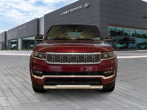 Used 2024 Jeep Grand Wagoneer L Series III AWD/4WD image 8