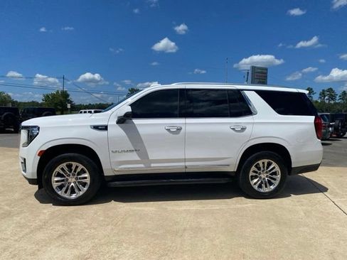 Used 2021 GMC Yukon SLT w/ SLT Premium Package RWD image 2