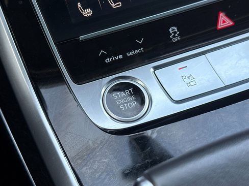 Used 2021 Audi Q7 3.0T Prestige w/ Prestige Package image 27