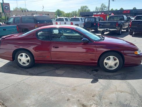 Used 2002 Chevrolet Monte Carlo SS w/ Preferred Equipment Group FWD image 7