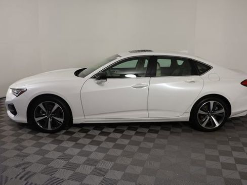 Used 2024 Acura TLX w/ Technology Package FWD image 5