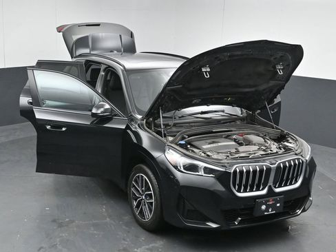 Used 2024 BMW X1 xDrive28i w/ M Sport Package AWD/4WD image 54