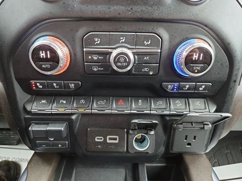 Used 2021 GMC Sierra 1500 Denali w/ Denali Ultimate Package image 25