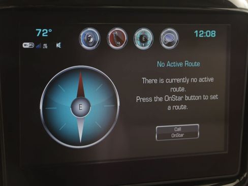 Used 2019 Chevrolet Traverse LT w/ LPO, Floor Liner Package AWD/4WD image 9
