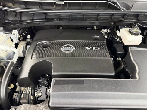 Used 2024 Nissan Murano SV w/ SV Midnight Edition Package image 32