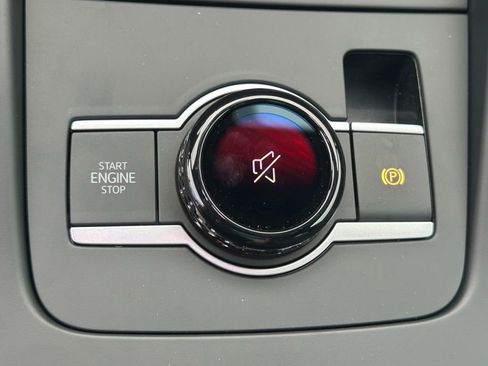 New 2026 Volkswagen Tiguan SE R-Line FWD image 33