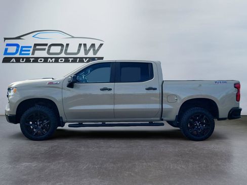 Used 2023 Chevrolet Silverado 1500 LT Trail Boss w/ Protection Package image 6