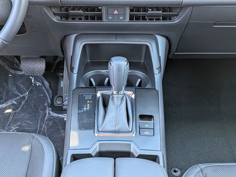 New 2026 MAZDA CX-5 Preferred AWD/4WD image 23