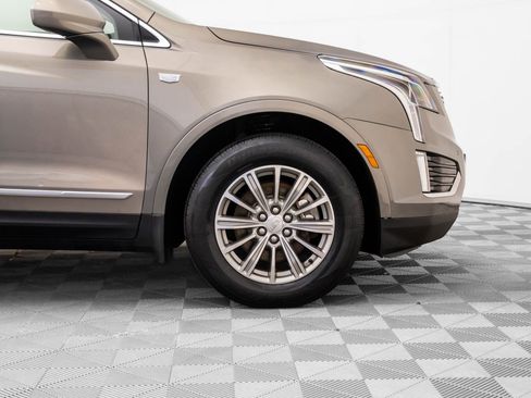 Used 2018 Cadillac XT5 Luxury image 32