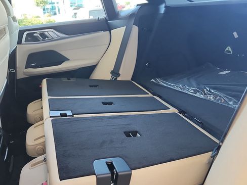 New 2026 BMW i4 eDrive40 w/ Premium Package RWD image 32