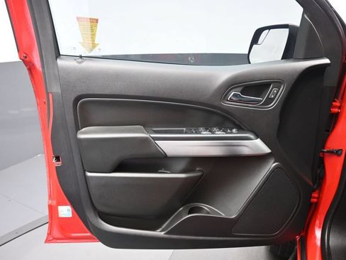 Used 2018 Chevrolet Colorado ZR2 AWD/4WD image 9