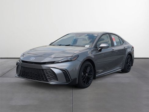 New 2026 Toyota Camry SE FWD image 2