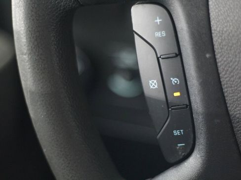 Used 2019 GMC Savana 2500 w/ Driver Convenience Package RWD image 11