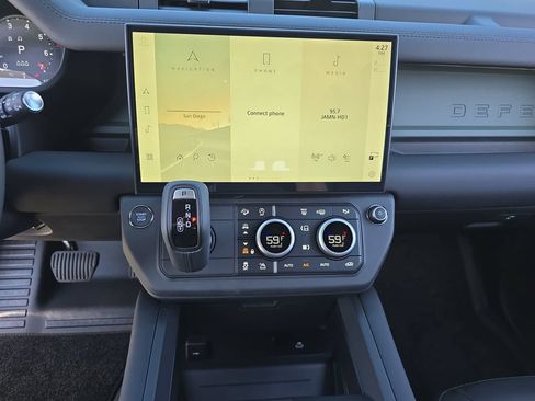 New 2026 Land Rover Defender 110 Trophy Edition AWD/4WD image 22