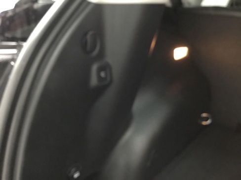 Used 2022 Jeep Compass Latitude w/ Convenience Group AWD/4WD image 16