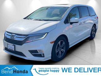 Used 2018 Honda Odyssey Touring video 1