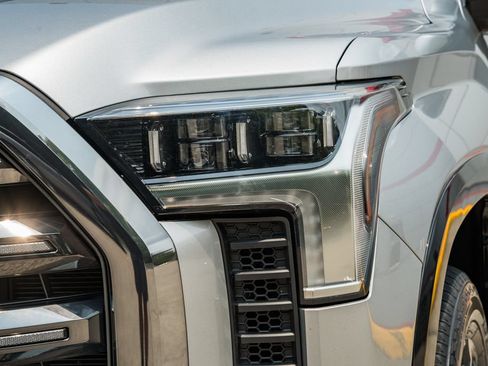 Used 2024 Toyota Tundra Platinum AWD/4WD image 13