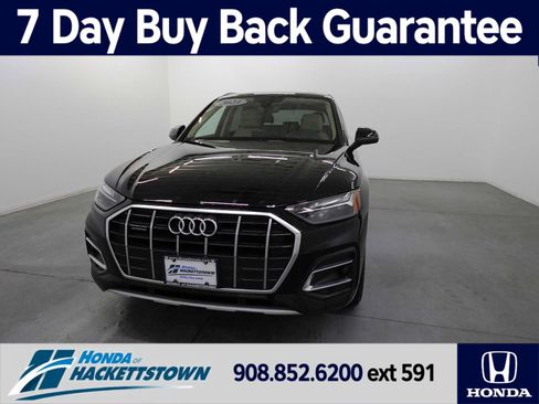 Used 2023 Audi Q5 2.0T Premium w/ Convenience Package AWD/4WD image 1