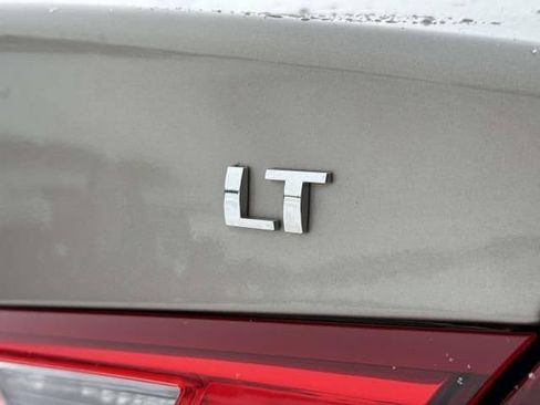 Used 2024 Chevrolet Malibu LT FWD image 8