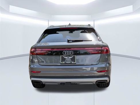 Used 2025 Audi Q8 Premium Plus AWD/4WD image 6