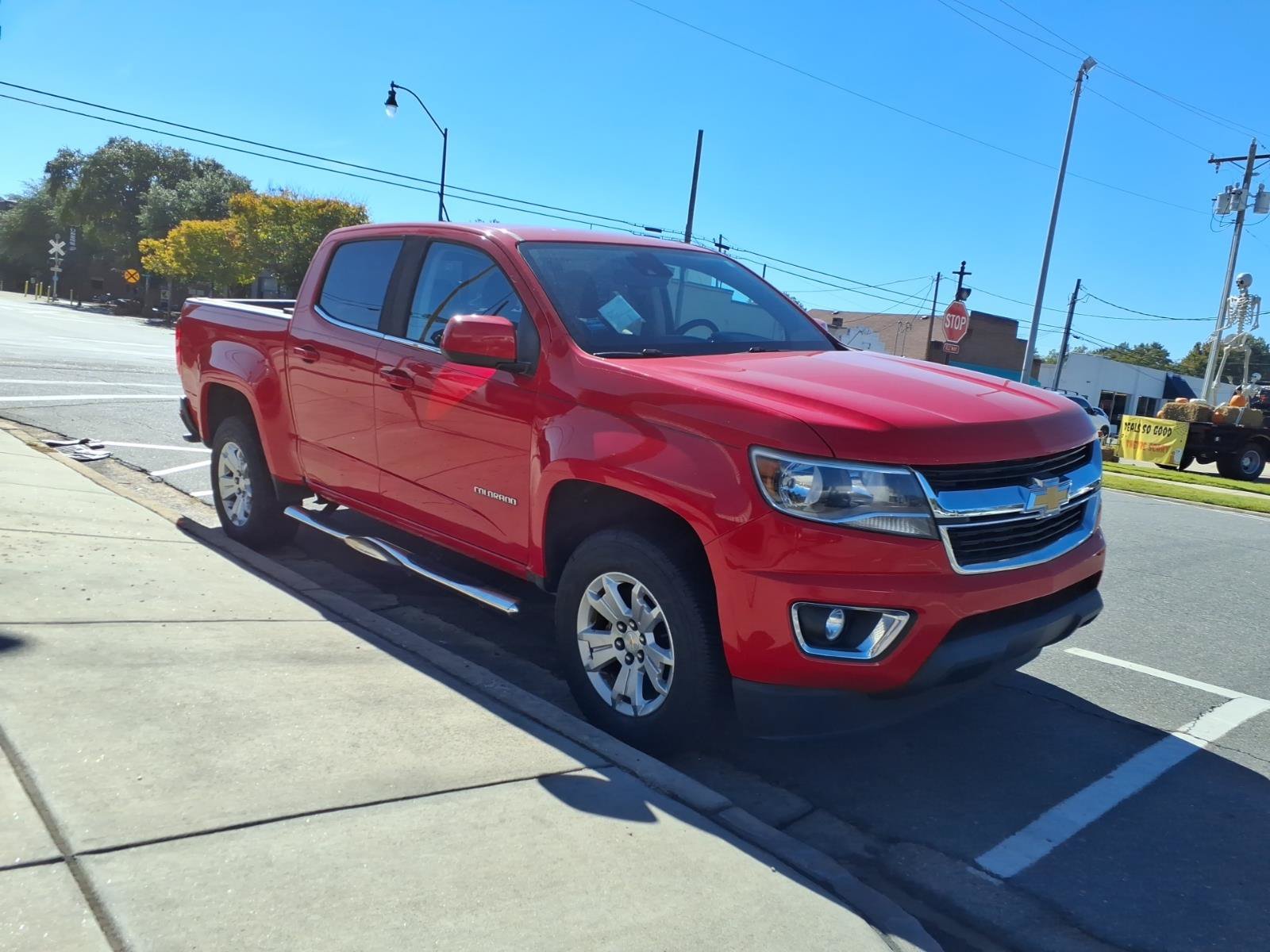 Used 2018 Chevrolet Colorado LT w/ LT Convenience Package RWD image 10