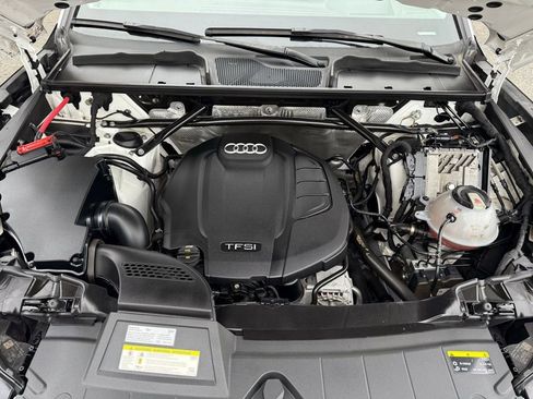 Used 2018 Audi Q5 Prestige w/ Prestige Package image 16