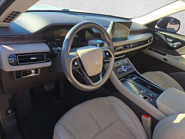 Used 2024 Lincoln Aviator Reserve w/ Equipment Group 201A RWD image 10