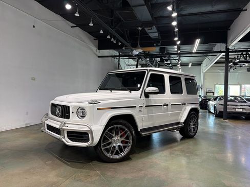 Used 2024 Mercedes-Benz G 63 AMG 4MATIC image 2