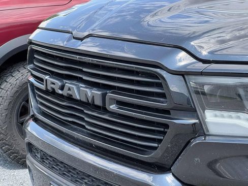 Used 2022 RAM 1500 Laramie AWD/4WD image 9