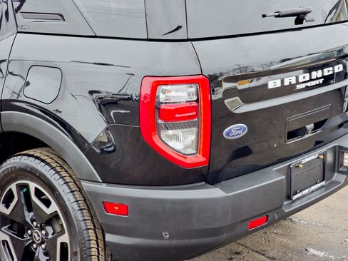 Used 2021 Ford Bronco Sport Outer Banks w/ Outer Banks Package (96D) image 21