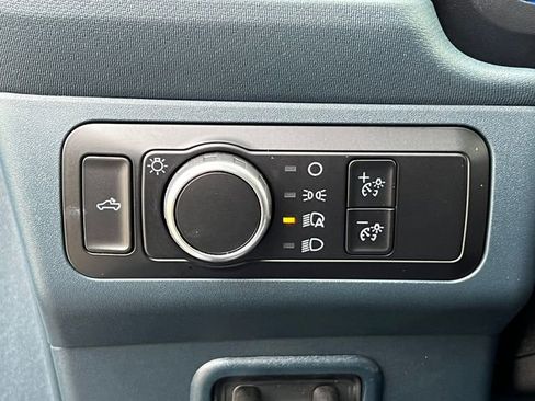 New 2025 Ford Maverick XLT w/ XLT Luxury Package image 23