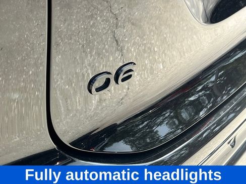 Used 2025 Audi Q6 e-tron Premium w/ Convenience Package RWD image 30