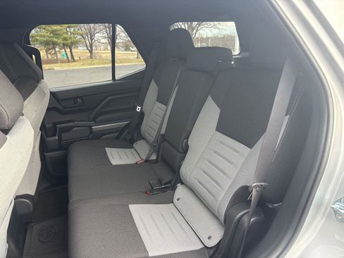 Used 2025 Toyota 4Runner TRD Sport image 11