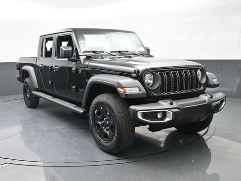 New 2026 Jeep Gladiator Sport image 9