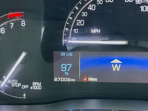 Used 2018 Cadillac XT5 FWD image 8