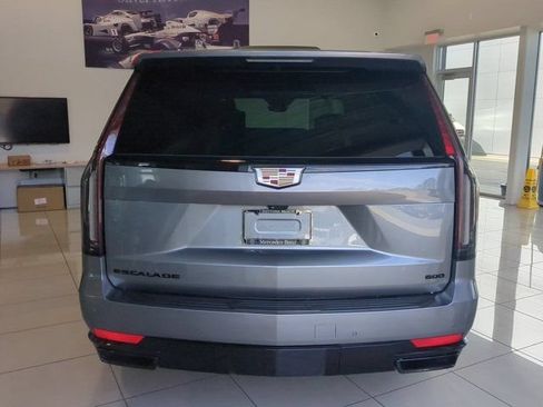 Used 2022 Cadillac Escalade Sport Platinum AWD/4WD image 5
