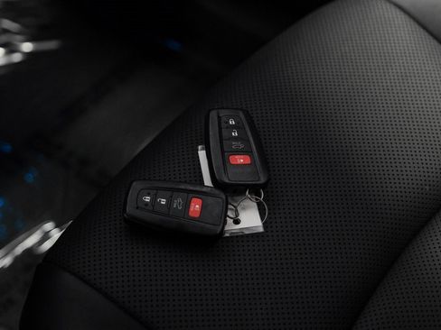 Used 2024 Toyota RAV4 Limited image 61