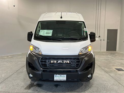New 2025 RAM ProMaster 2500 w/ Convenience Group image 3